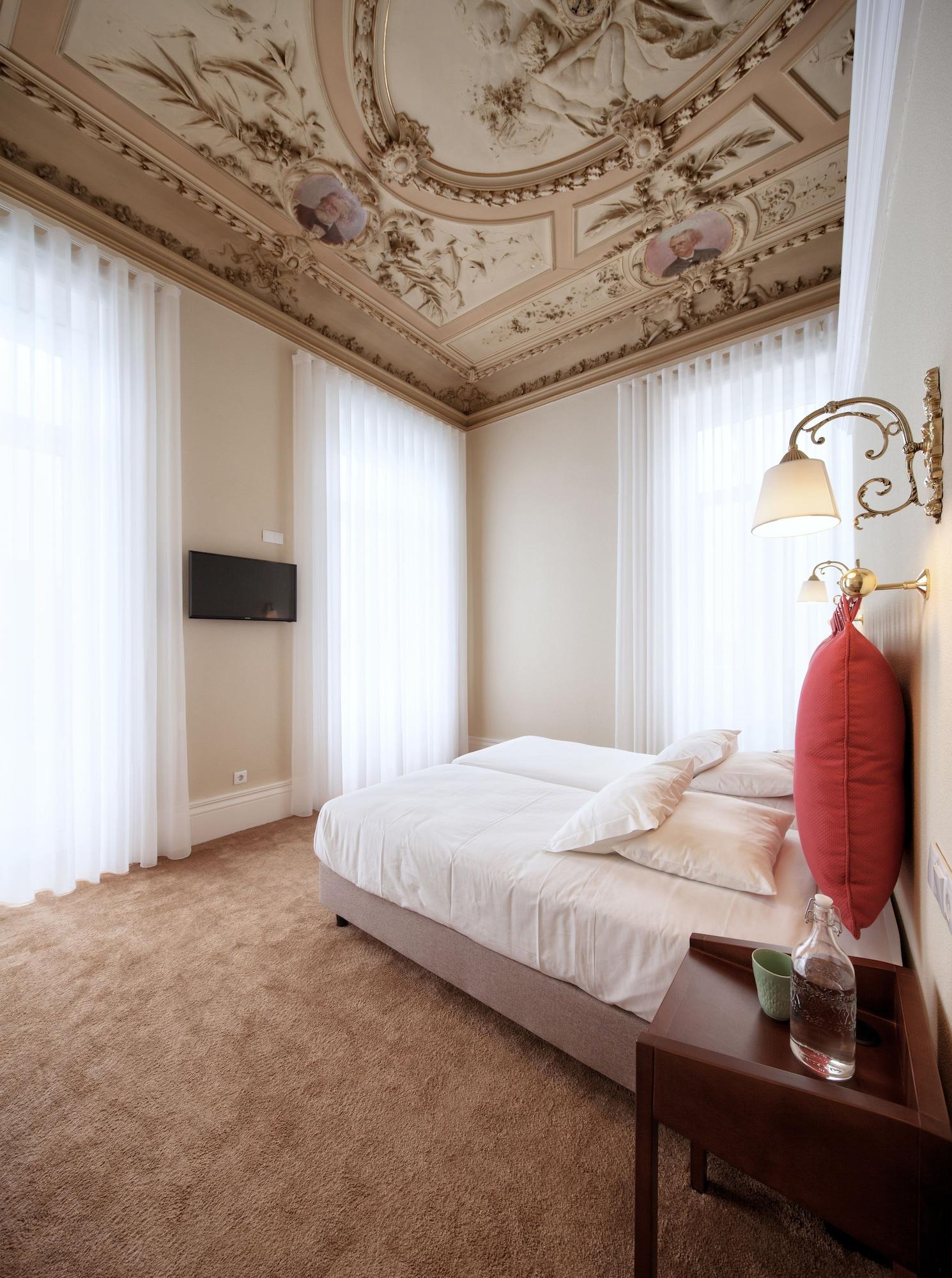The Rex Hotel Порту Экстерьер фото